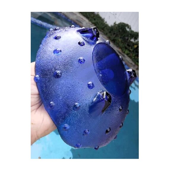 A pair of Vintage Cobalt Blue Triple Footed Hobnail Trinket Bowls/Candy Dishes - Picture 3 of 11